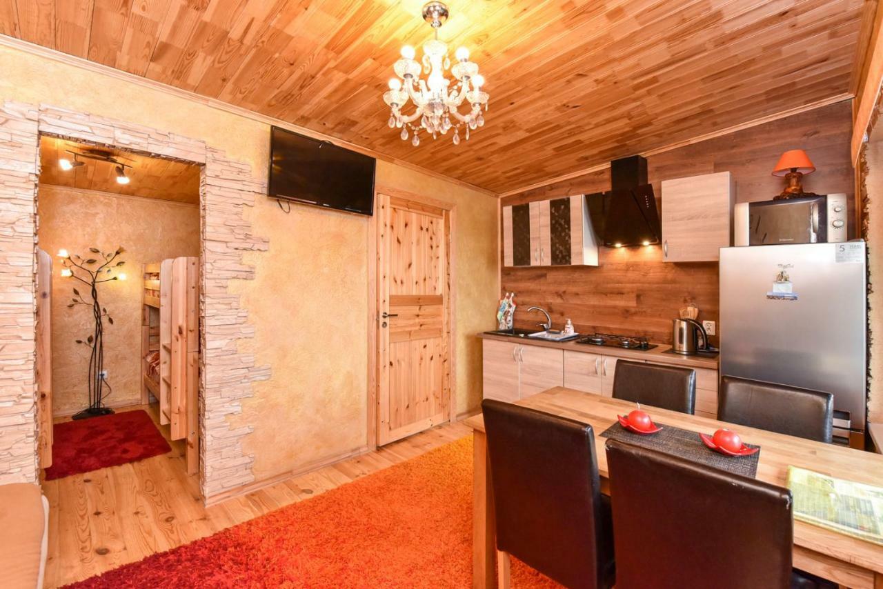 Zelta Pirts Guest House Вентспилс Экстерьер фото