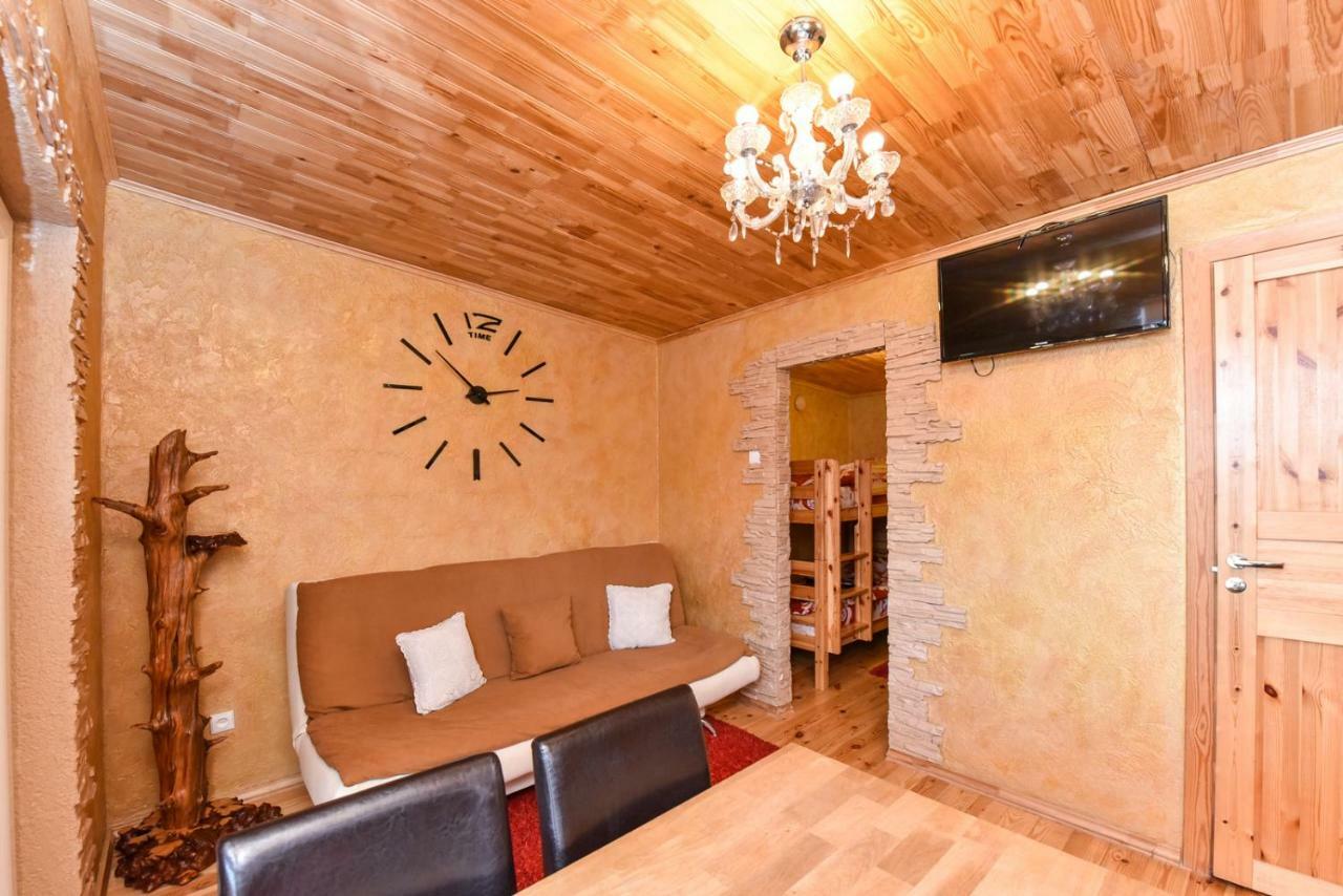 Zelta Pirts Guest House Вентспилс Экстерьер фото